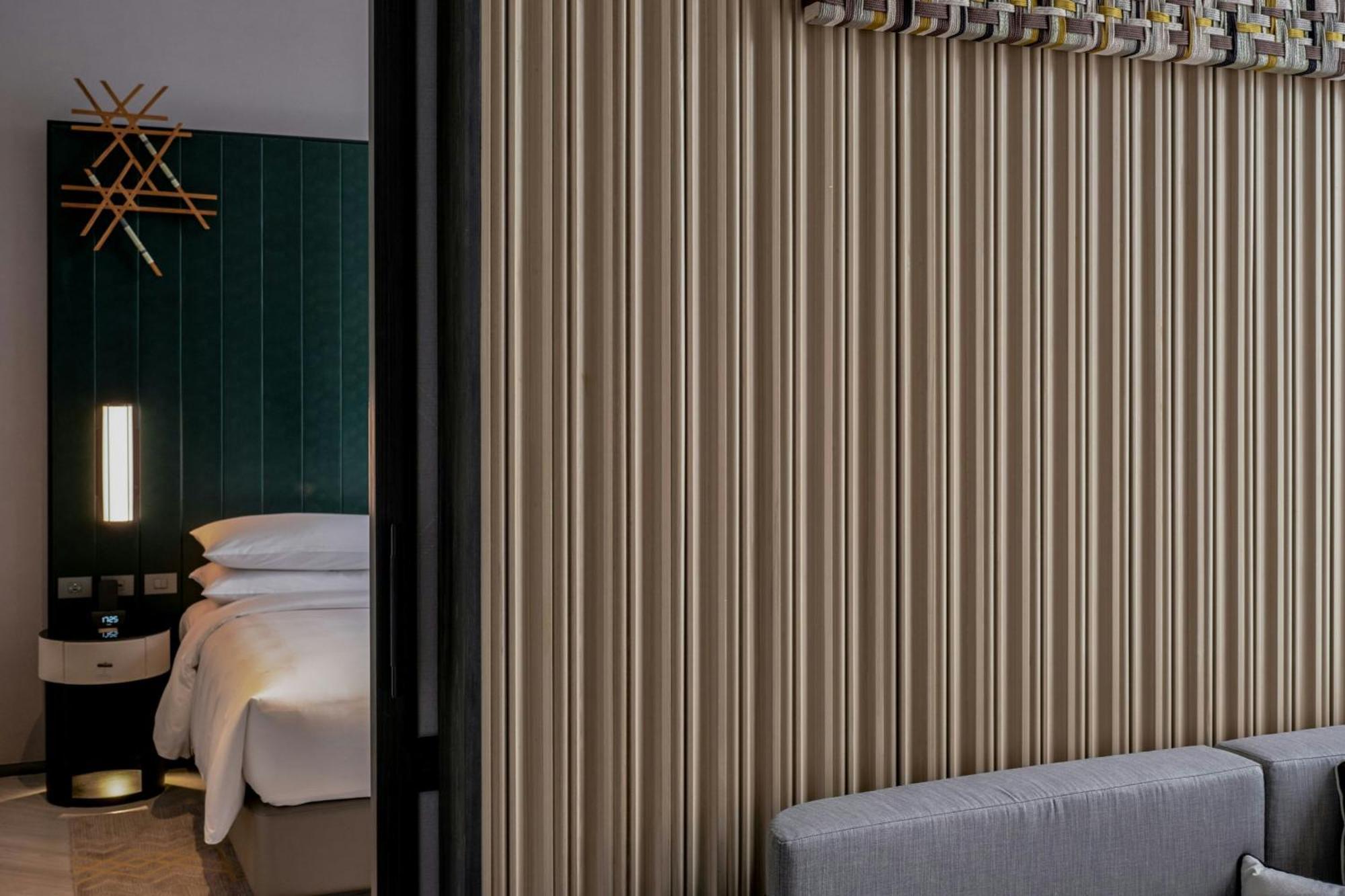 Madi Paidi Bangkok, Autograph Collection Hotel Екстериор снимка
